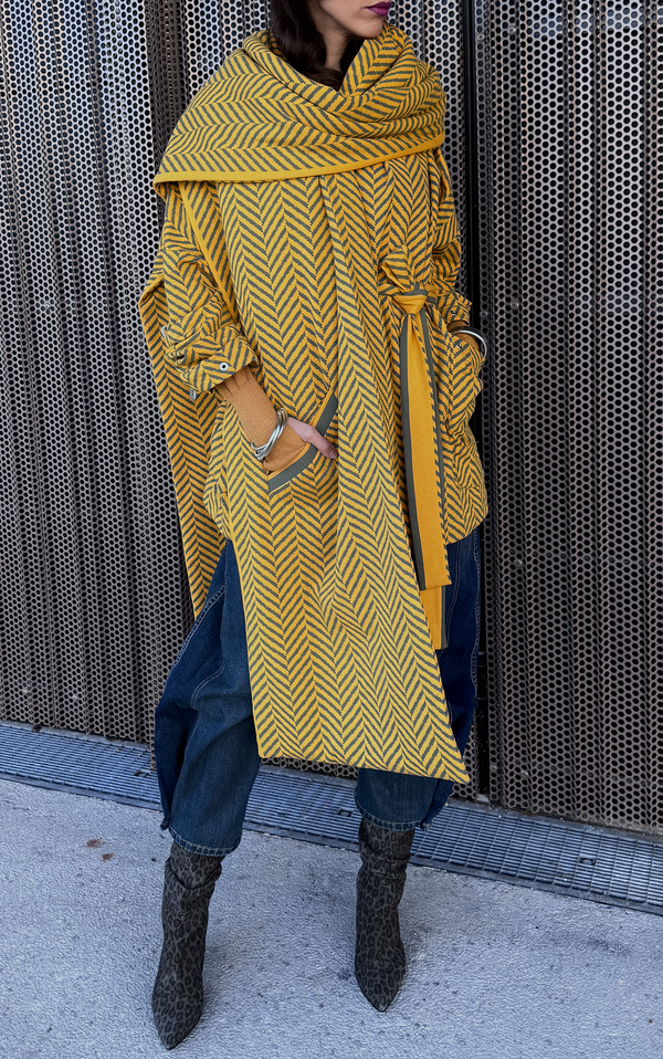 Yellow Puffer Scarf - Short