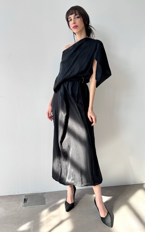 Black Drape Dress JSP Ready Black Drape Dress JSP Ready