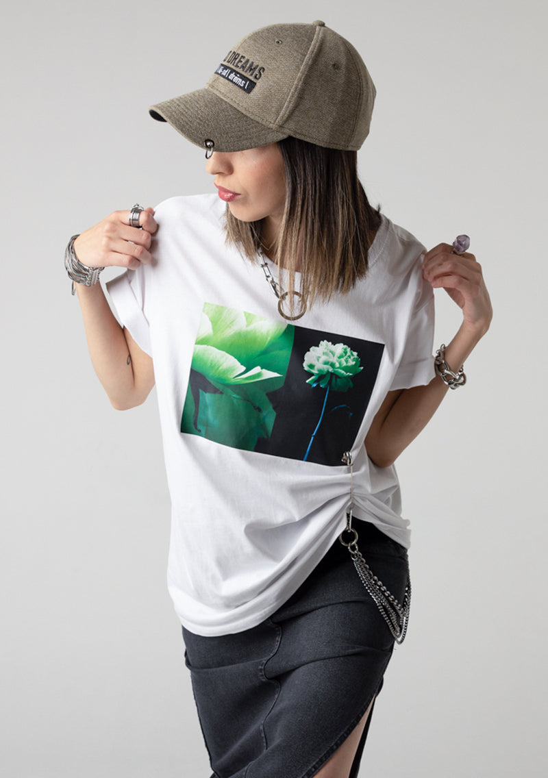 T-Shirt - Green Peony